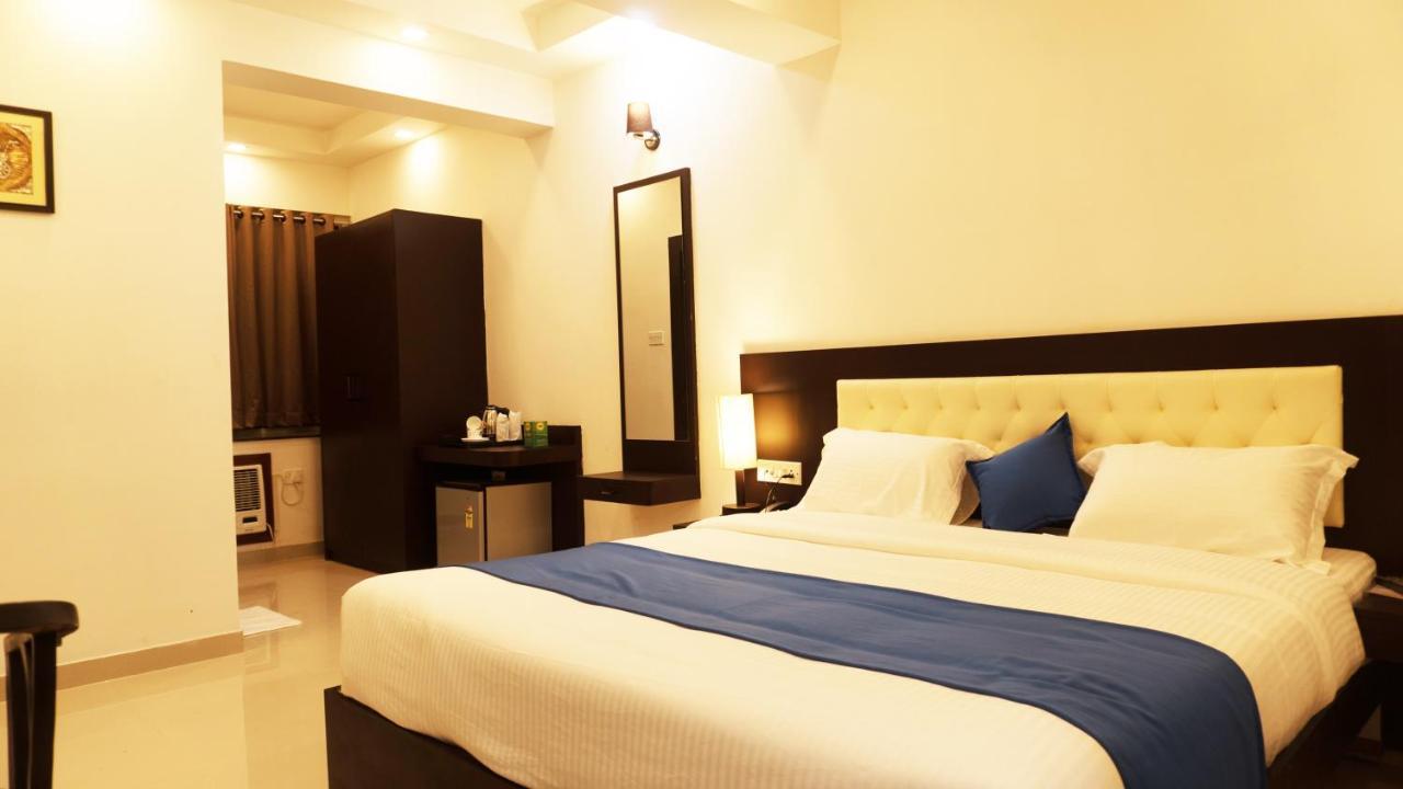 Hotel Max Inn Bhāgalpur Exteriér fotografie